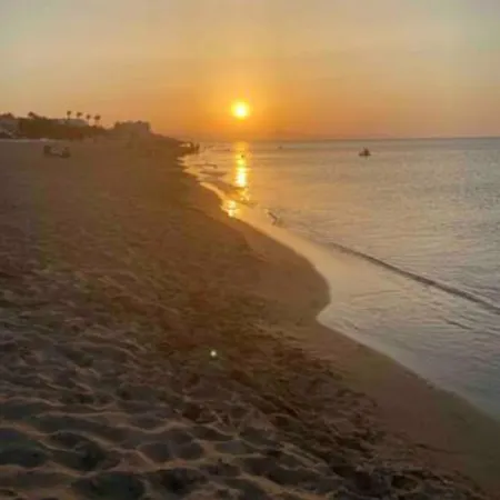 Acogedor En La Playa. Urbanizacion La Felicidad. Marinas Appartement Dénia