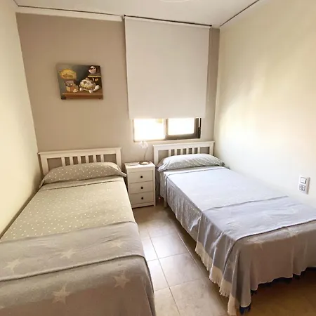 Acogedor En La Playa. Urbanizacion La Felicidad. Marinas Apartamento Dénia